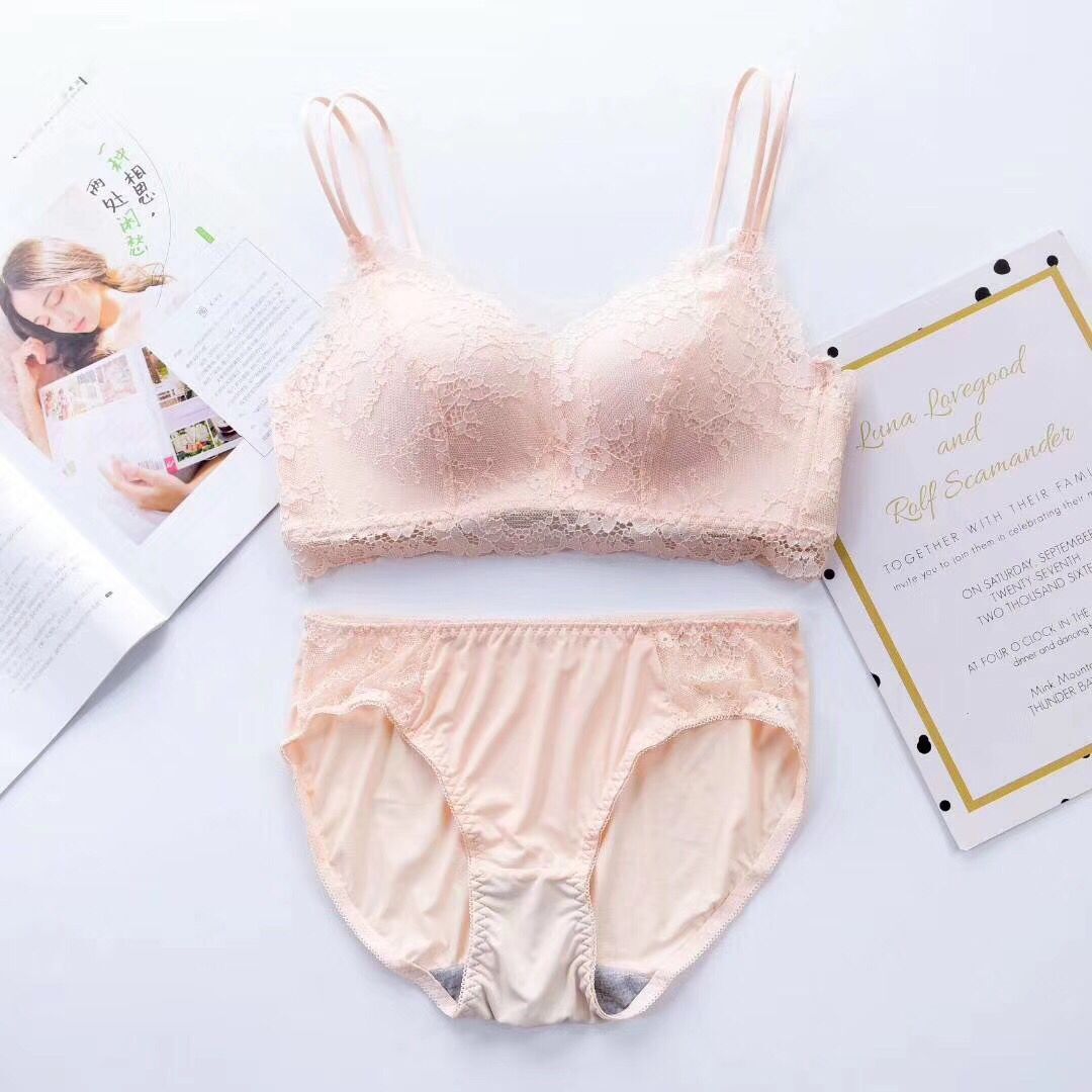 Women's Cotton Bra with Back-Smoothing Design - product photo 5 of 5