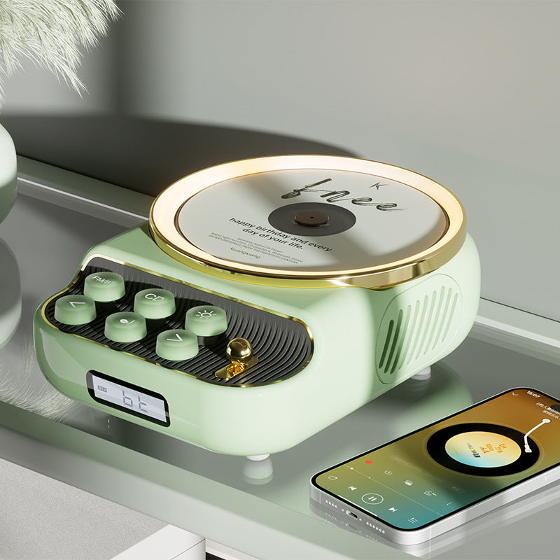 Retro Bluetooth speaker, packaging and accessories