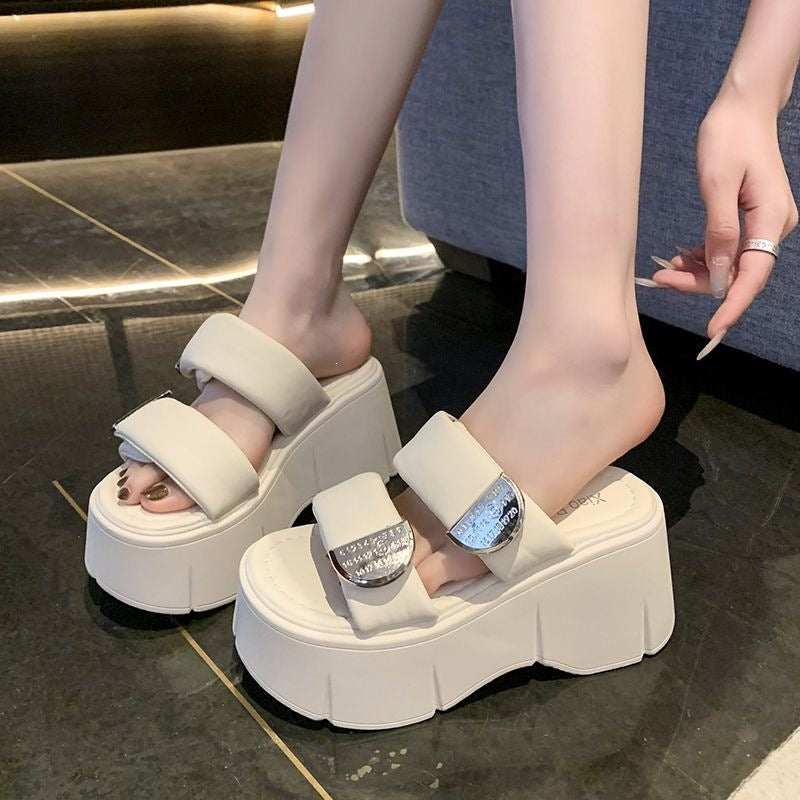 Thick-soled platform slippers with wool lining