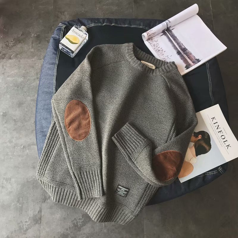 Crew neck patch sweater in camel
