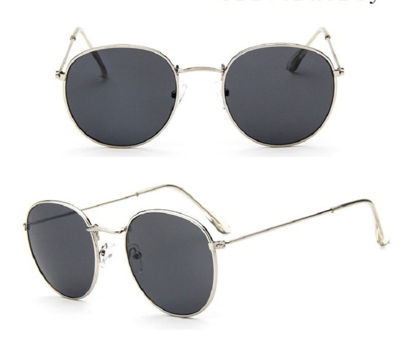 Women's Retro Sunglasses – Vintage-Inspired Metal Frame – photo 19 of 20