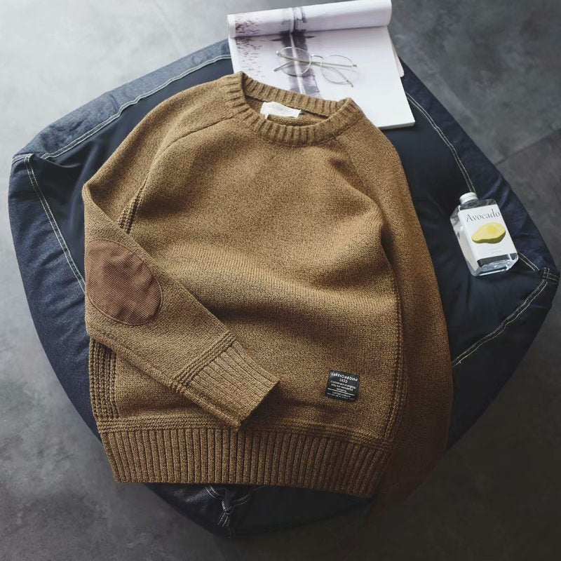 Crew neck patch sweater, fabric detail