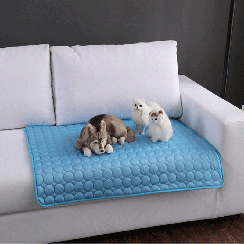 Pet Cooling Mat – Summer Ice Silk Cooling Pad – photo 3 of 13
