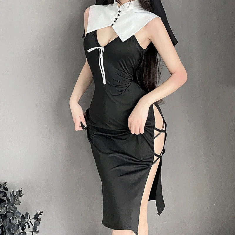 Nun costume set - back view
