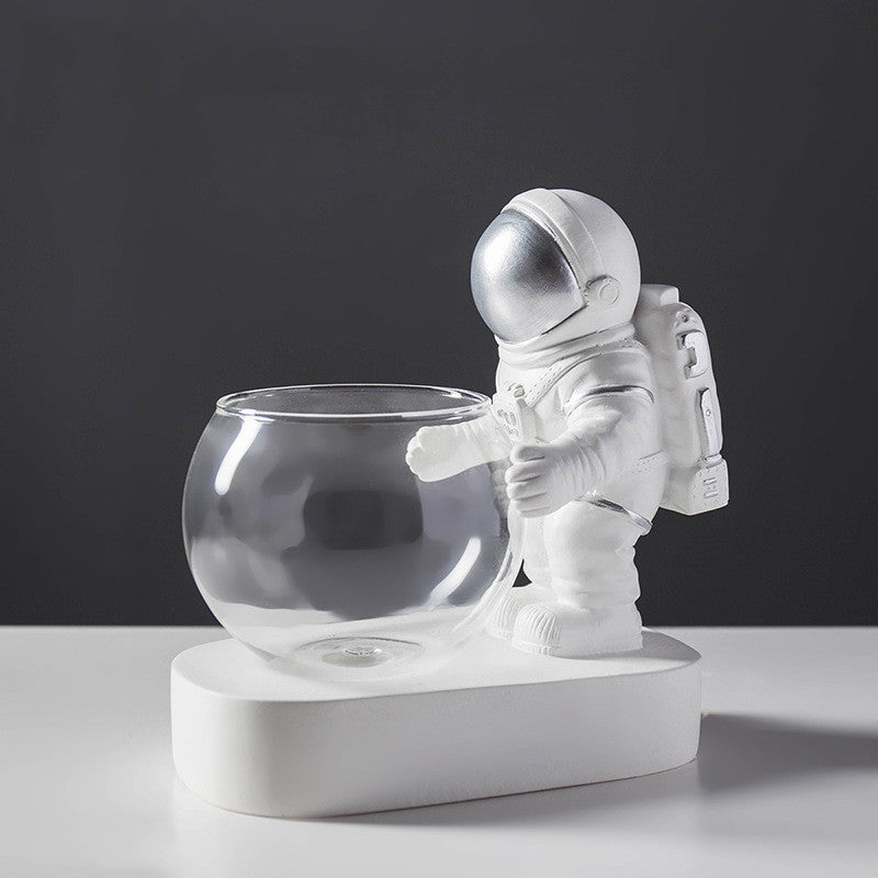 Astronaut glass vase, size dimensions