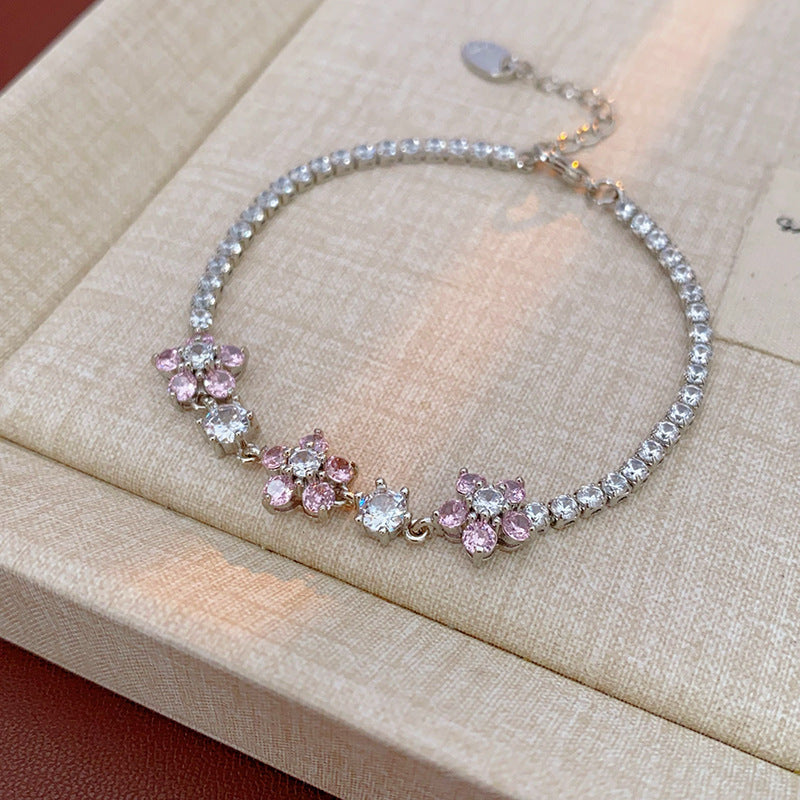 Round circle zirconia adjustable bangle bracelet – close-up of zirconia stone detail