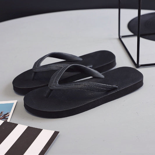 Non-Slip Rubber Flip Flops – Wear-Resistant Beach Sandals – photo 1 of 5