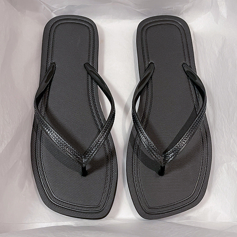 Women's casual beach flip-flops - sole detail