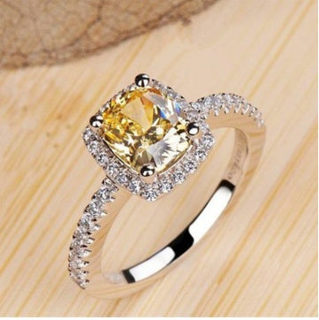 Yellow gold tone ring color option