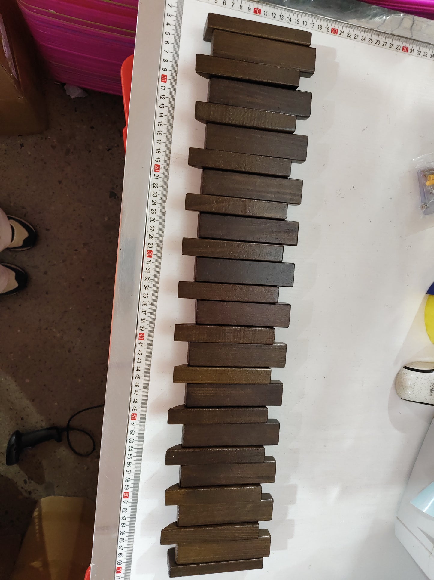 Wall-Mounted Wood Coat Rack – Piano Key Hook Entryway Storage - product photo 4 of 8