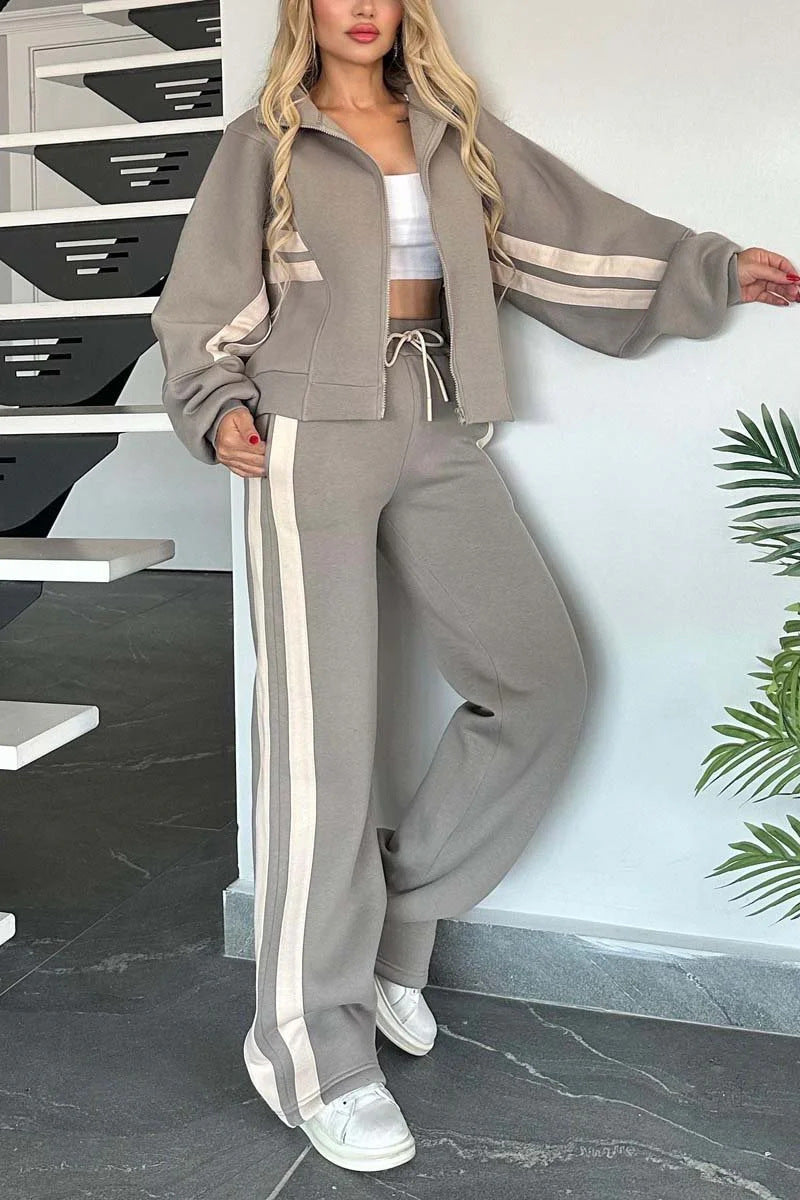 Sportswear set loose top and pants