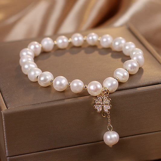 Freshwater pearl four-leaf clover bracelet, main view
