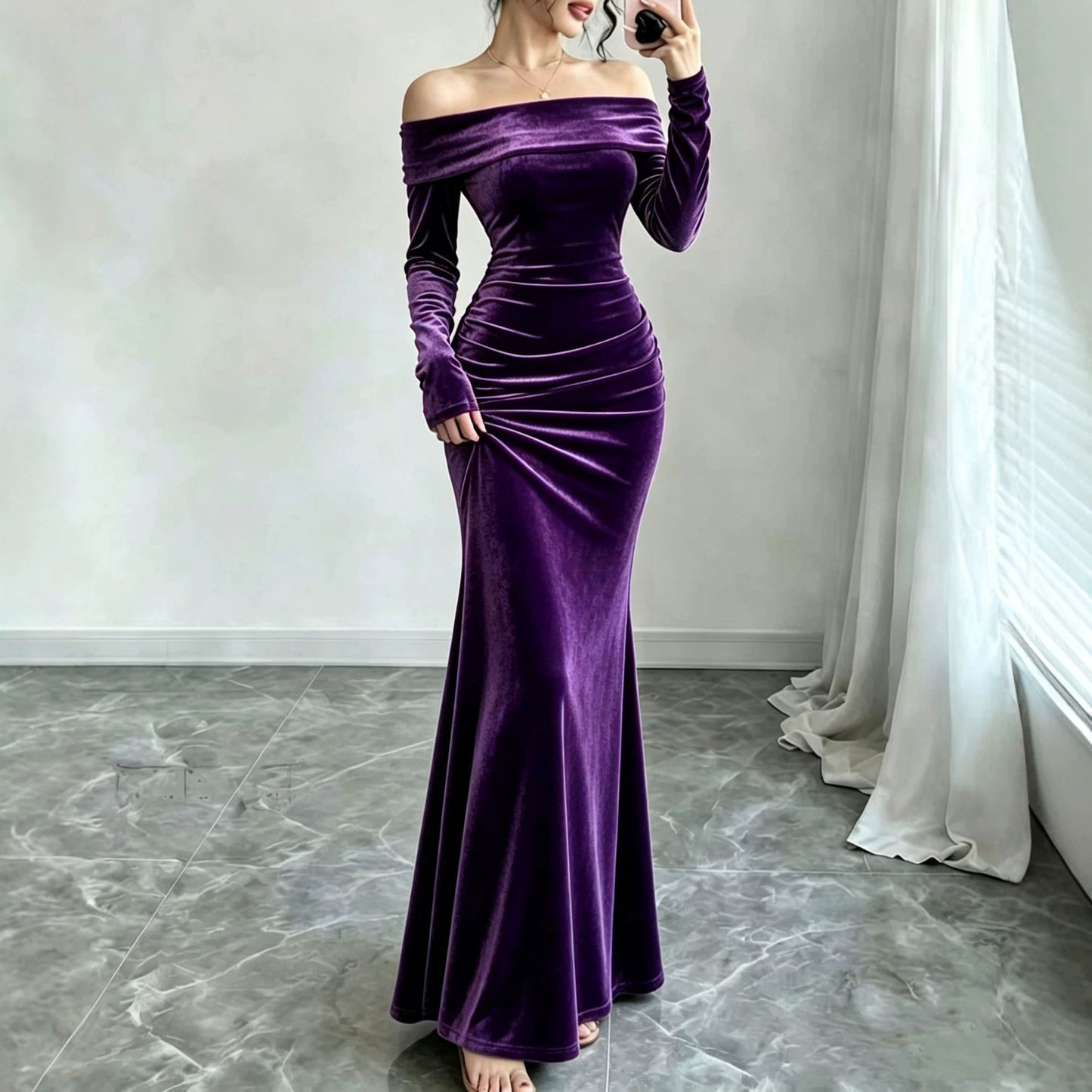 Elegant Velvet Bodycon Dress - photo 4