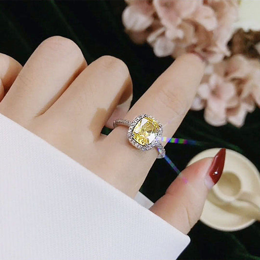 Women's wedding and engagement ring, front view