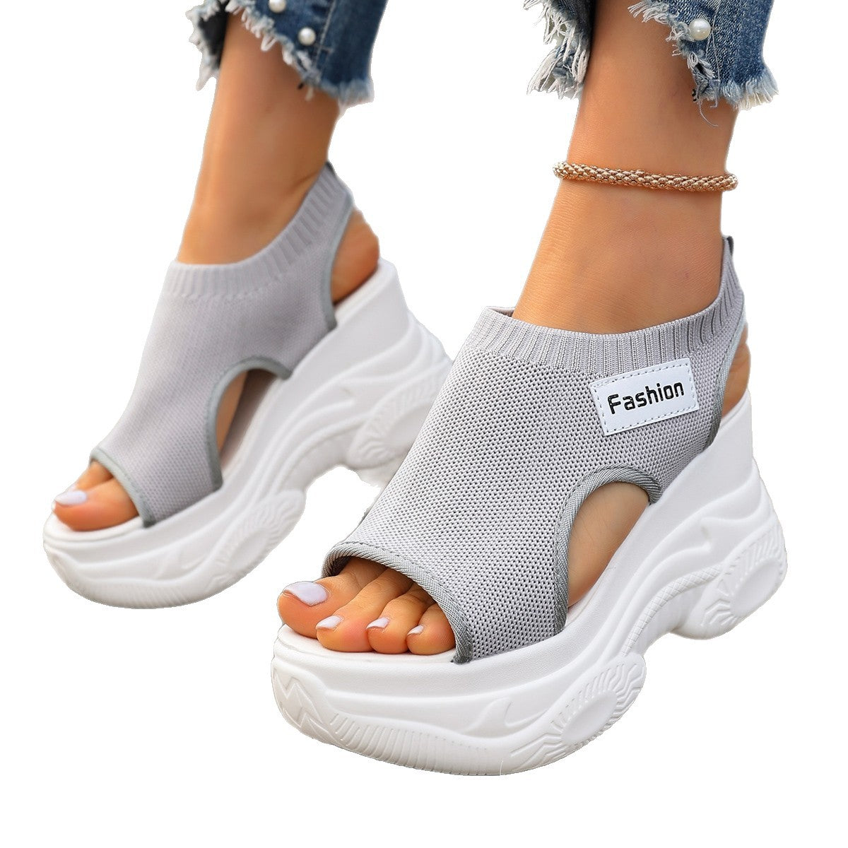 Wedge sandals mesh upper detail