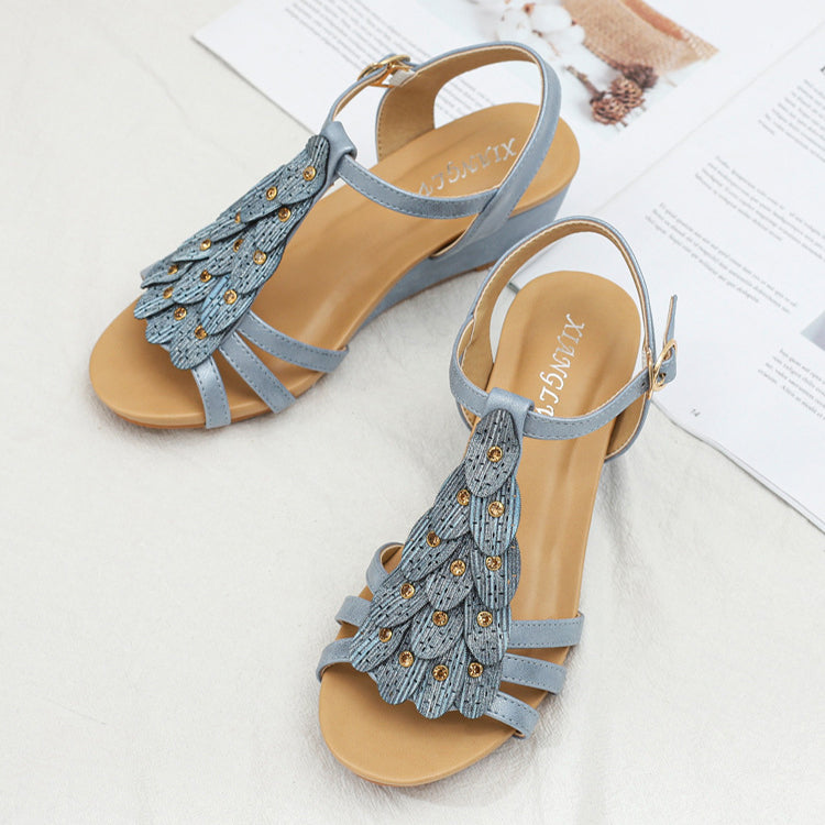 Bohemian wedge sandals with buckle strap and floral detail – product photo 6