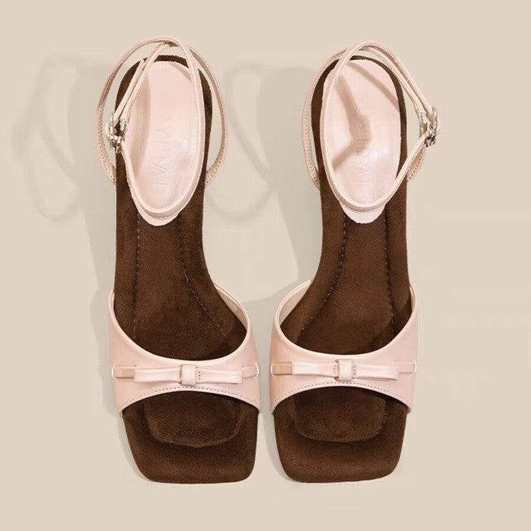 Sandal buckle strap closure detail