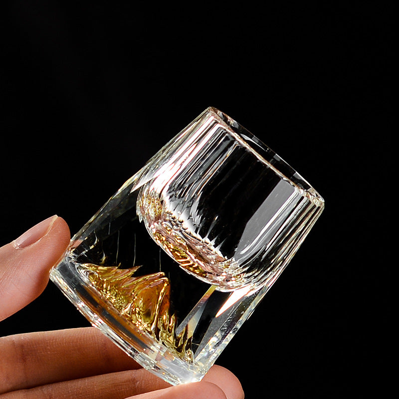 3D crystal-cut liquor glass in silver